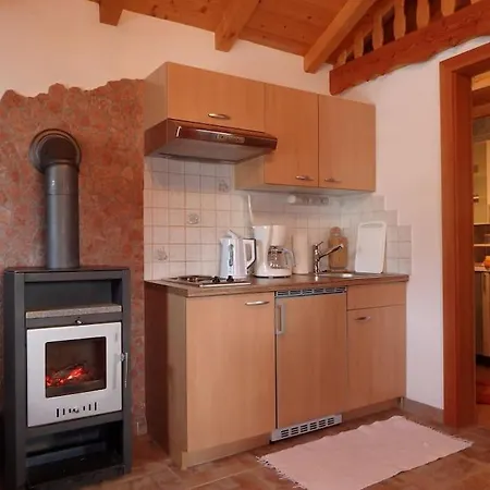 Siegi's Ferienhuette アパート フェンデルス